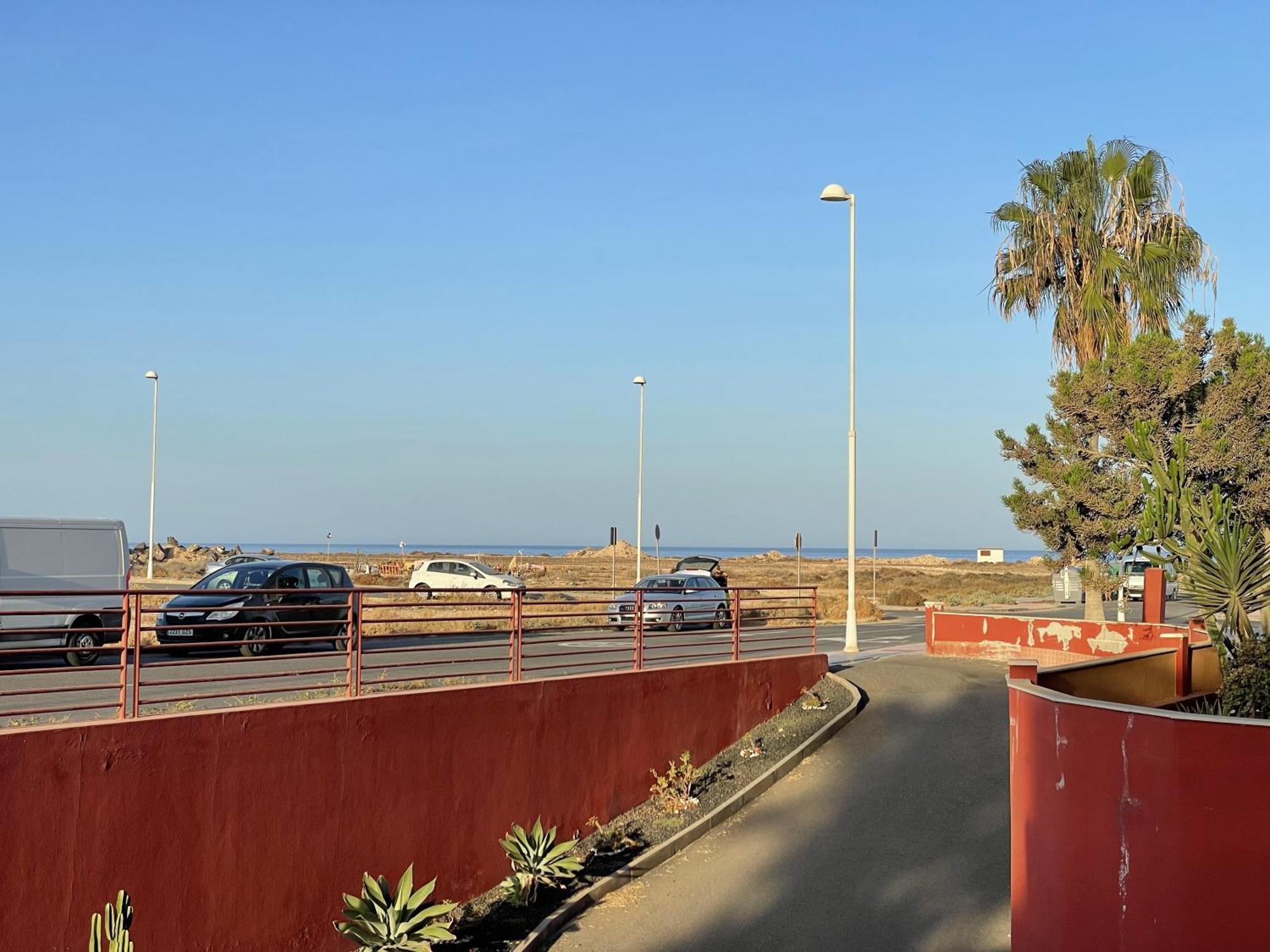 Beiramar La Caleta, Piscina Y Wifi Gratis, Tranquilidad Junto Al Atlantico Apartment Parque Holandes Bagian luar foto